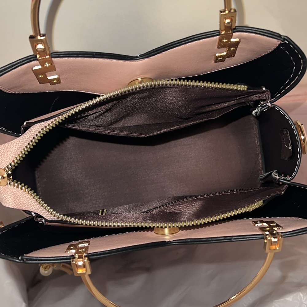 Bucket Bag - Picture 3 of 3